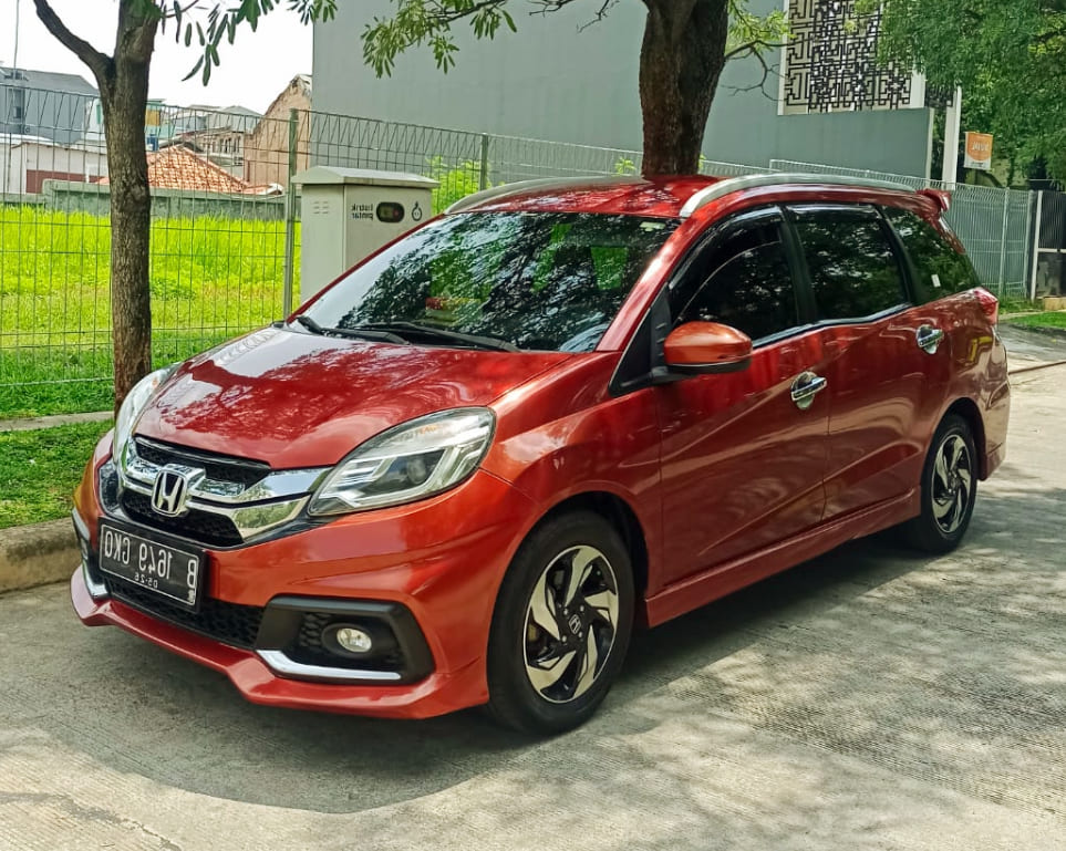 Honda Mobilio RS